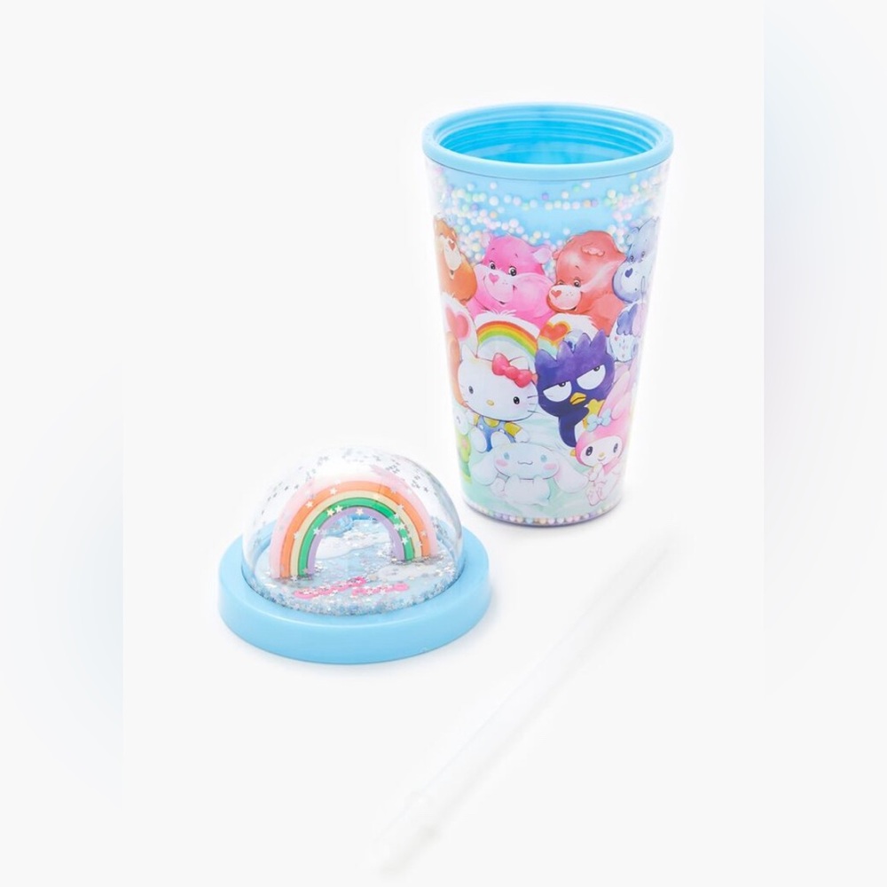 NWT FOREVER 21 HELLO KITTY AND FRIENDS tumbler